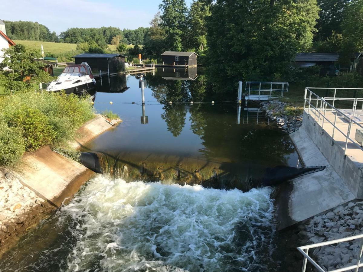 Ferienhaus Im Fischersteig Wustrow  Buitenkant foto